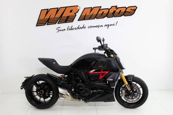 DUCATI DIAVEL 1260 S 
